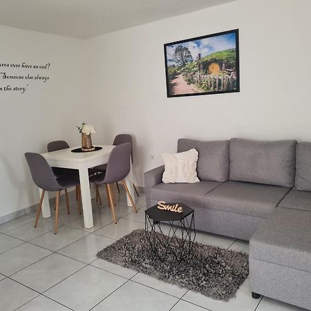 Mellon Apartments Zaton  Екстер'єр фото
