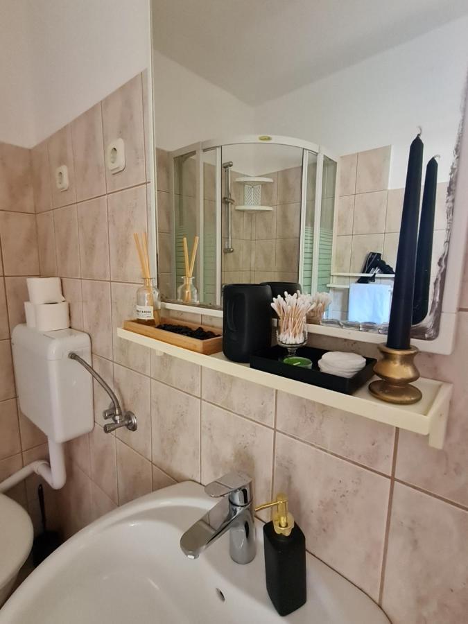 Mellon Apartments Zaton  Екстер'єр фото